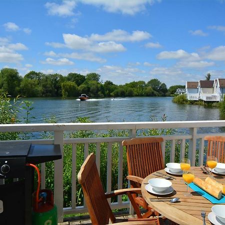 Mallard Lodge Cirencester Dış mekan fotoğraf
